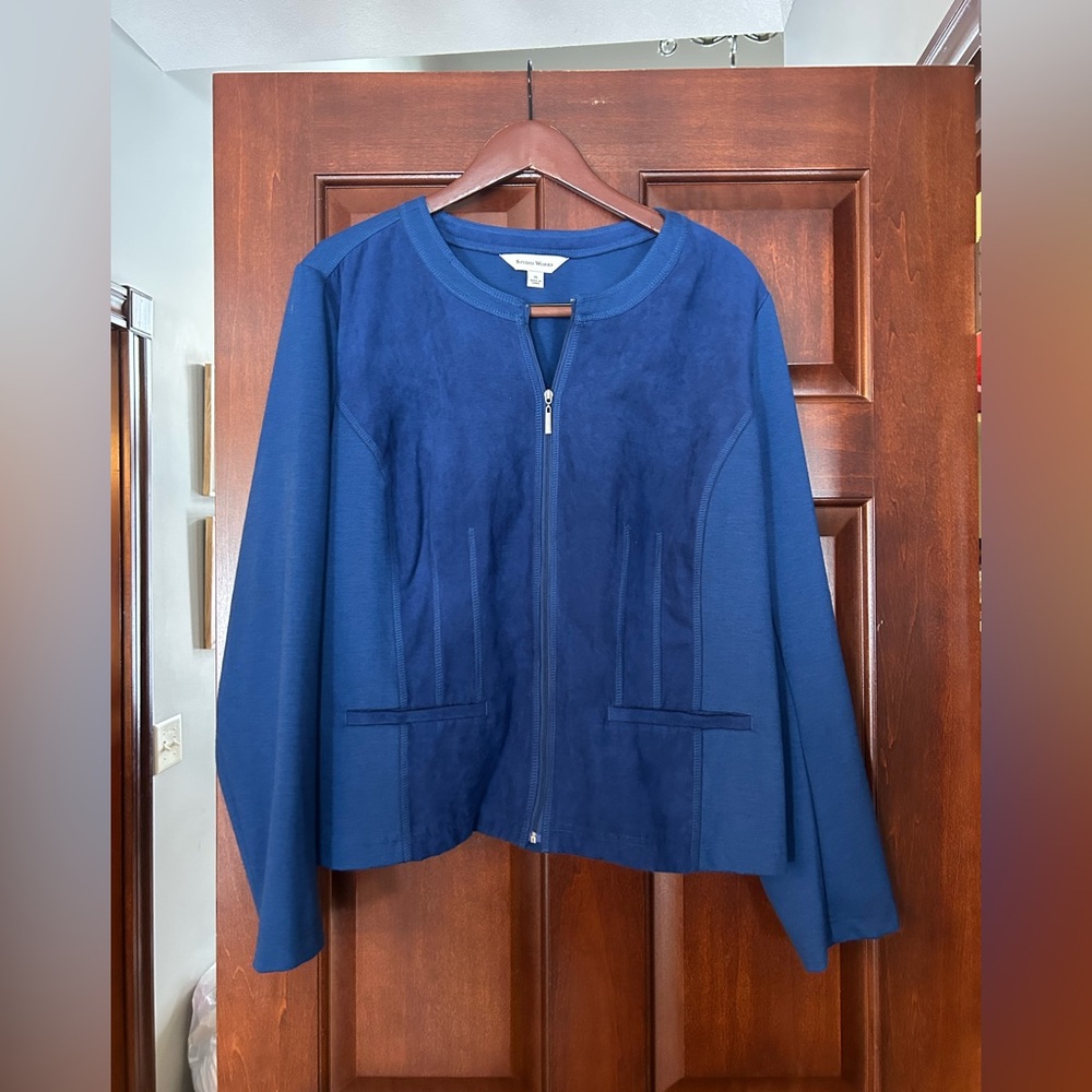 Studio Works Blue Zip Front Jacket Size 18 Stretch Panel Lightweight